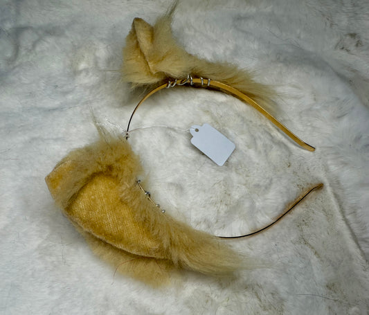 Plain Blonde Faux Fur Kitten