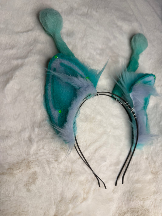 Miku Glorp Alien Cat With Antennae